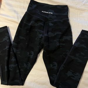 Alphalete camo leggings